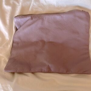 Leather BAGGU  pouch clutch. Lilac MINT